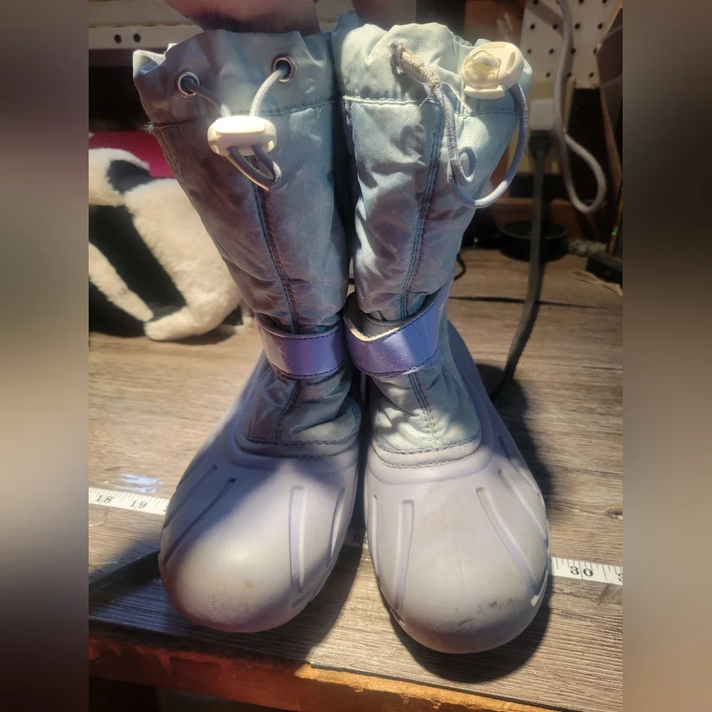 Sorel X Disney Kids Snow Boots -‎ Light Gray and Blue Youth Size 5